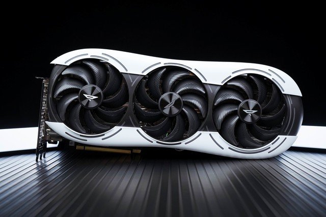 索泰RTX 4090 PGF OC显卡评测 高规新旗舰首秀