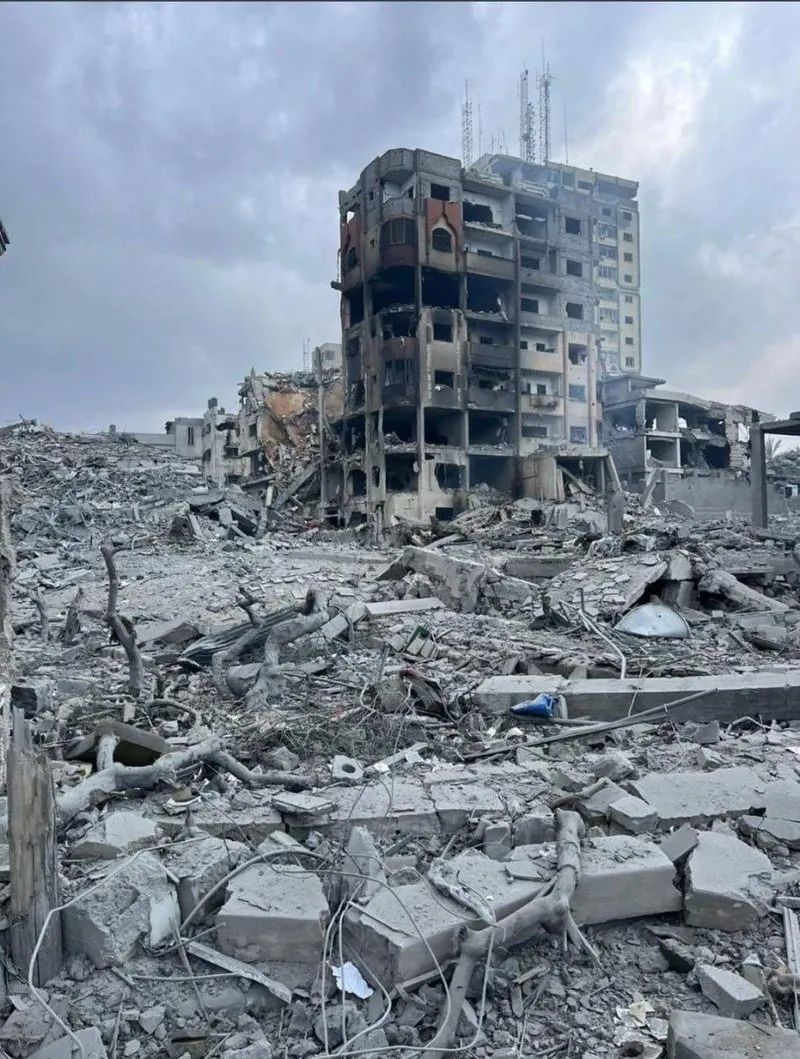 以色列空袭后的加沙城