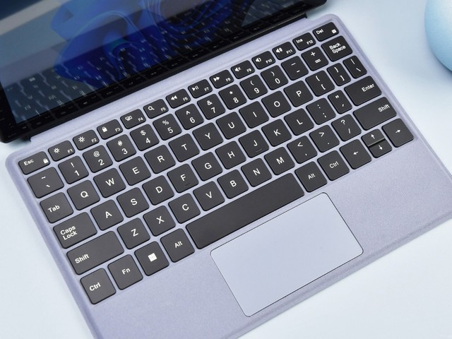 中柏EZpad V10上手:“买对”比“买贵”更重要