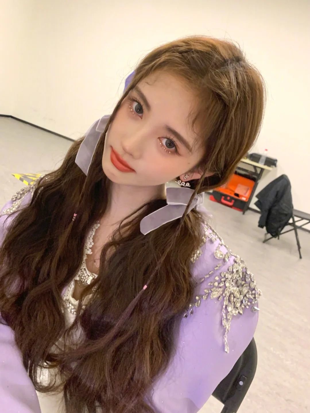 眼突计怎么用美人计｜碎钻不值钱，放眼睛上正合适_https://www.jmylbn.com_新闻资讯_第11张