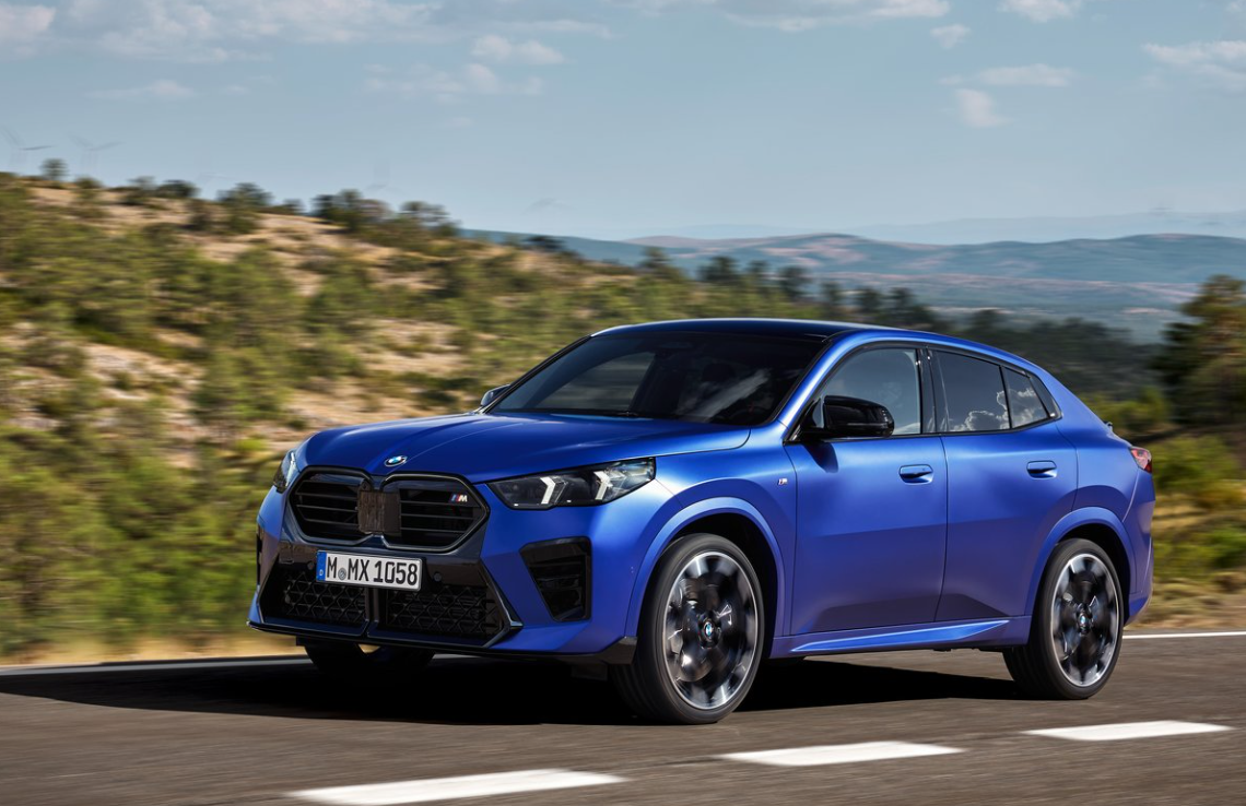 华晨宝马刚宣布停产X2,国外的全新X2发布了,看起来像X6 mini