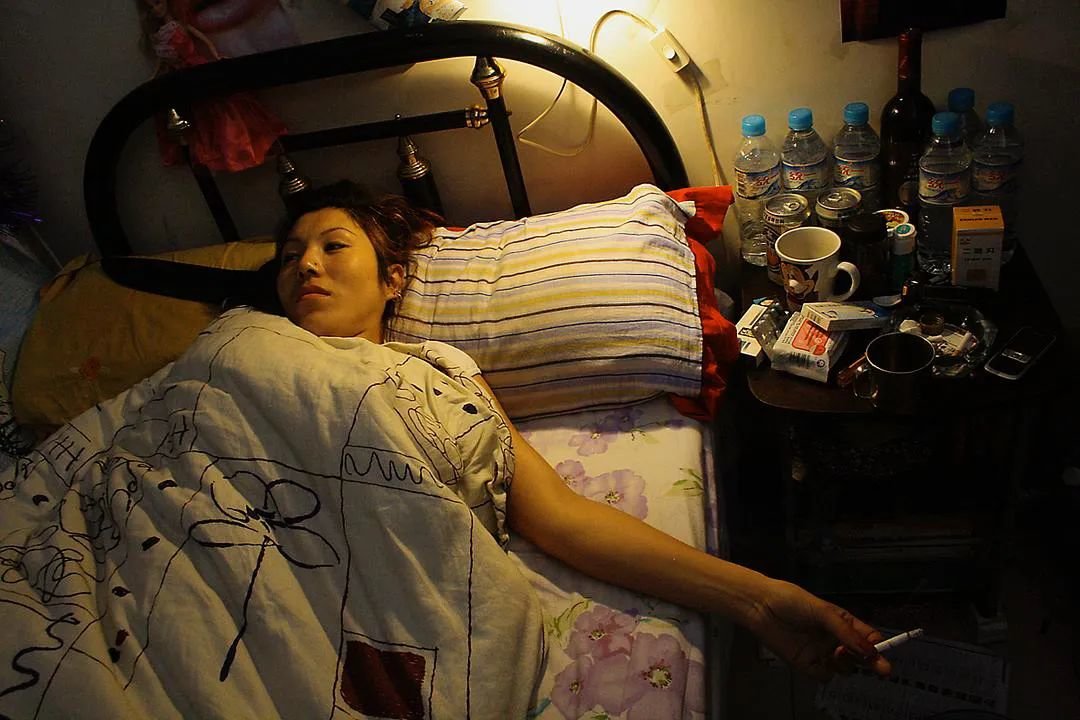 按摩店女老板的命运