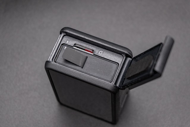 大疆Osmo Action 4运动相机评测:1/1.3英寸+18米裸机防水+耐低温长续航电池