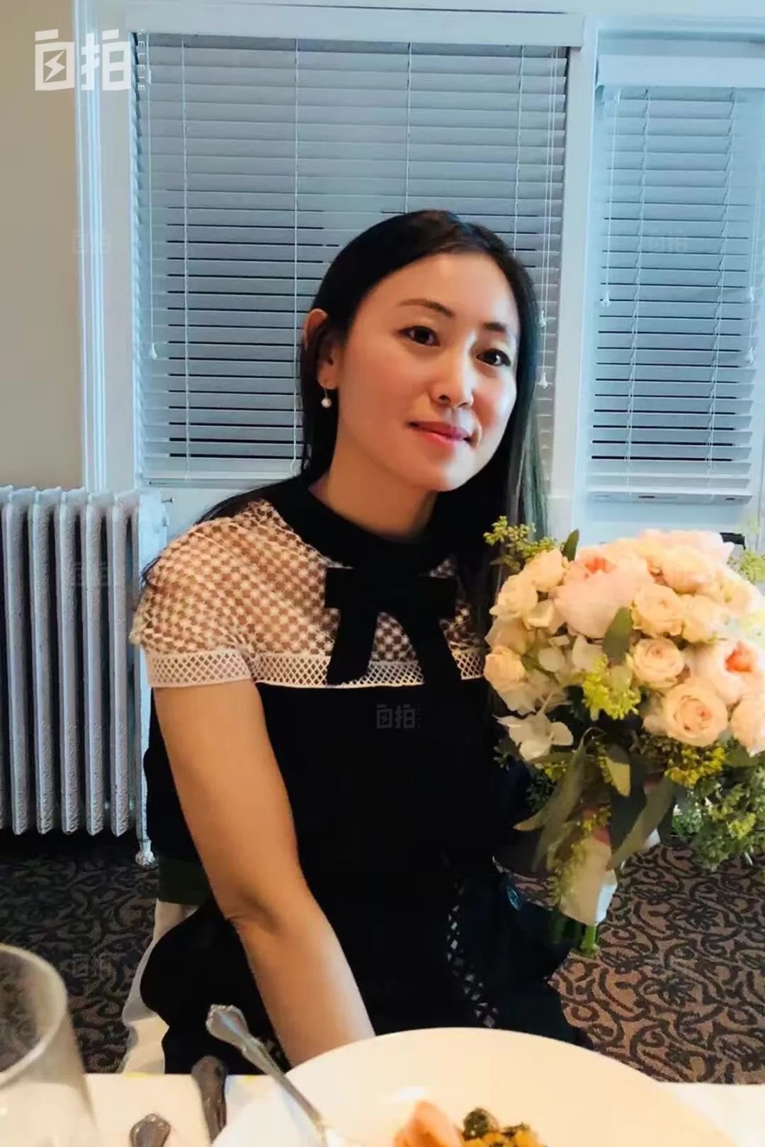 去年圣诞节，我和儿子、男友的合照。