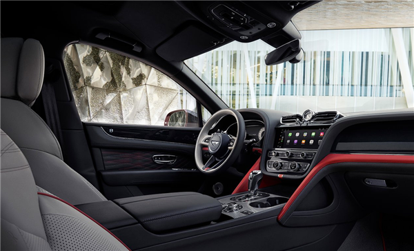 超豪华版大众途锐 宾利添越长轴距Mulliner版首发:大V8上身