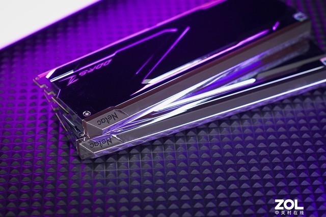 【有料评测】朗科Z RGB DDR5-7200内存评测 7800MT/s超频达成