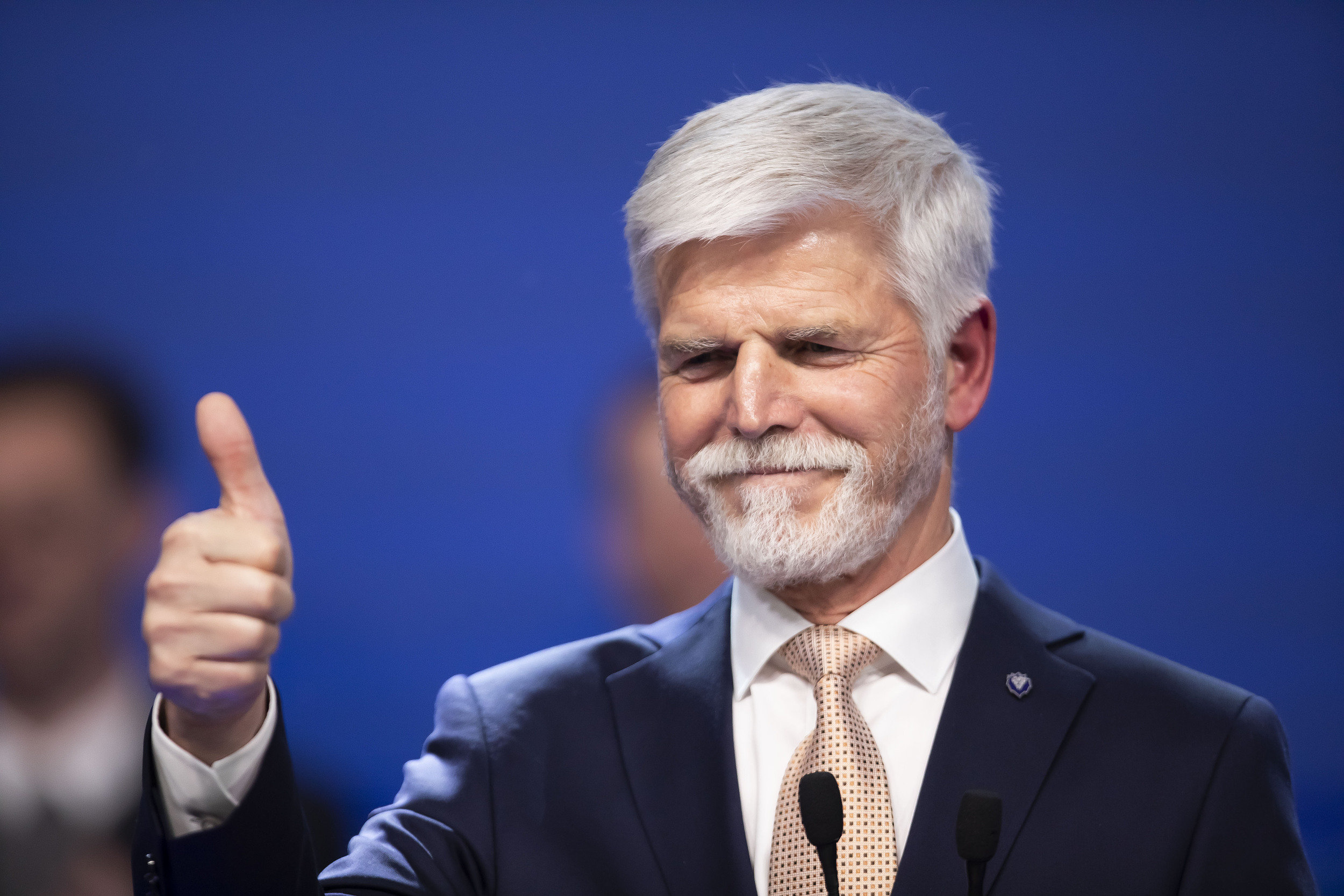 选出新总统后捷克对俄更强硬但未必会“急转弯”_凤凰网