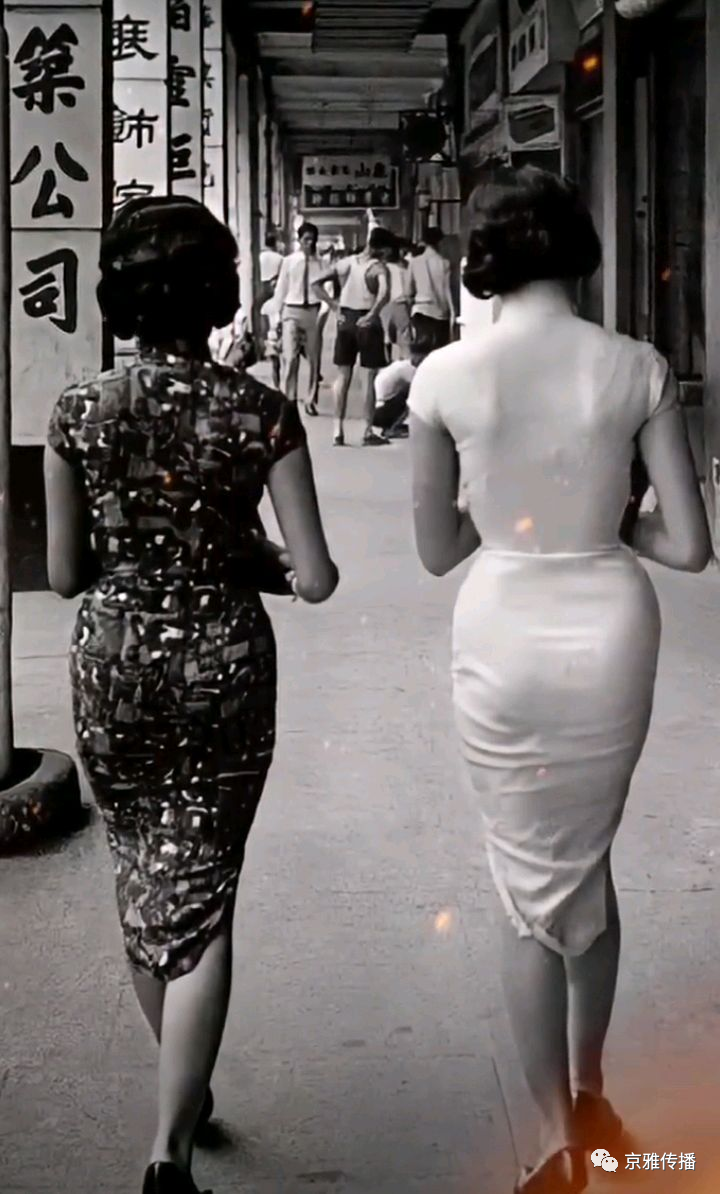 民国时期上海滩两位时尚女性的背影
