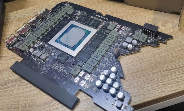 超频受限?英伟达RTX 4090核心悄然更新至AD102-301 GPU