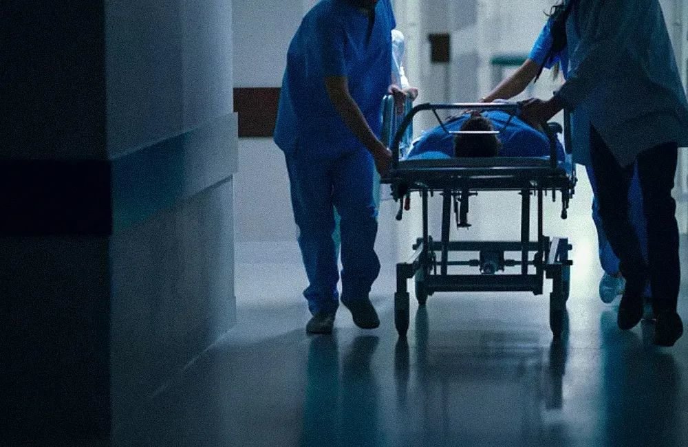 急诊室的日与夜:不到2分钟就要接诊一个病人