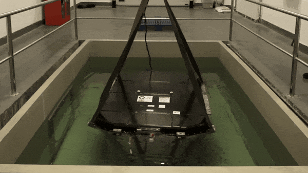 远超国标!五菱神炼电池硬核测试:同一电池包挑战“铁人三项”