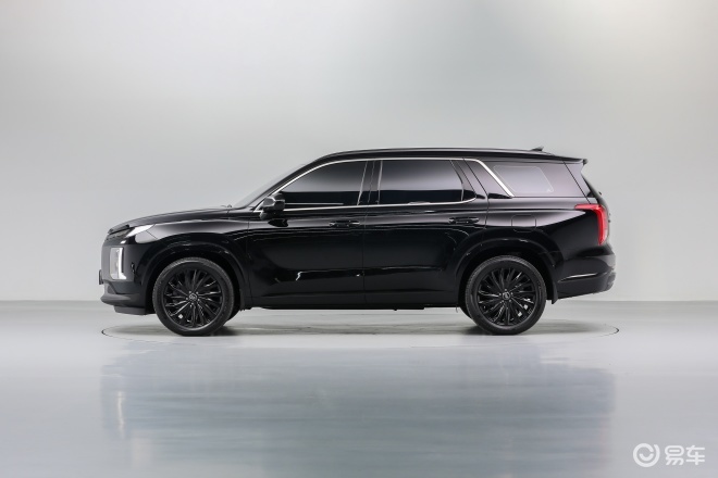 现代帕里斯帝黑骑士版上市 售36.88万元_凤凰网汽车_凤凰网