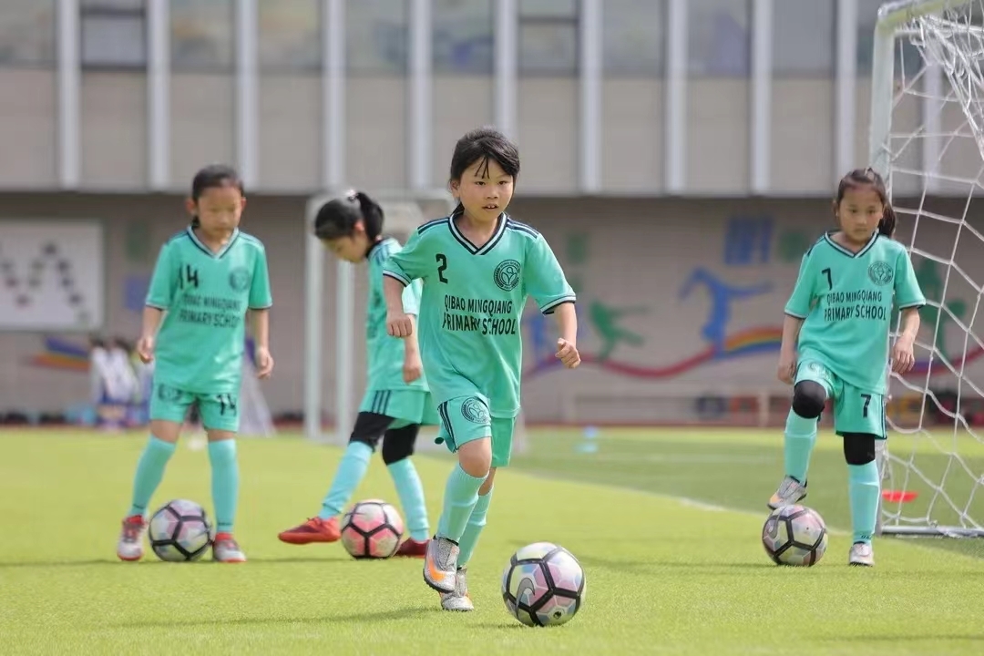 上海高度重视中小学校体育工作，多措并举不断提升学生体质健康水平。本文图片均为上海市教委 供图