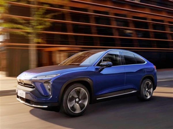 蔚来老款二手EC6被曝经销商大甩卖:10万元就卖