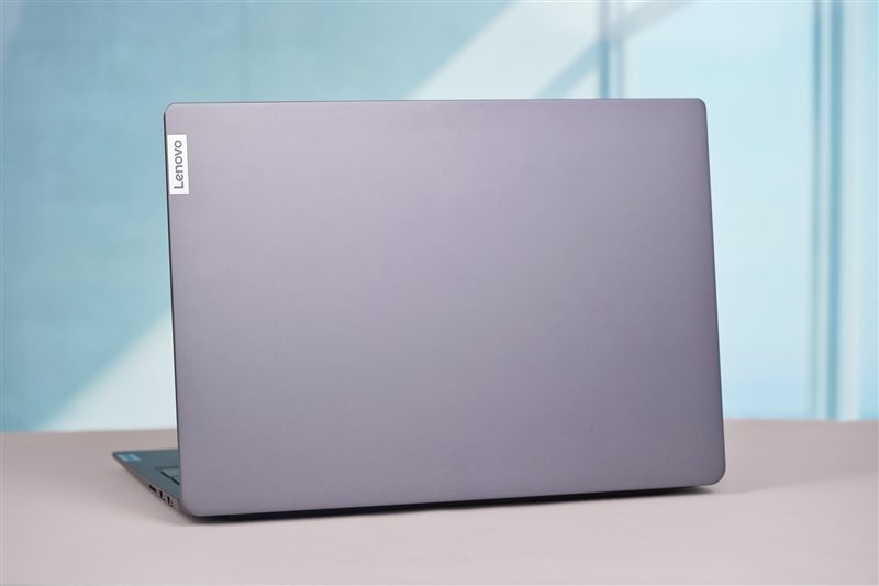 谁说集显不能玩游戏?联想小新Pro 16 2022锐龙版评测:续航超15小时