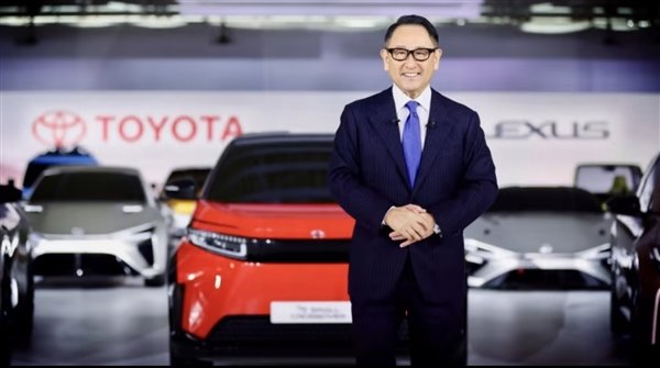 曾称污染比燃油车更大!丰田章男再度质疑电动车