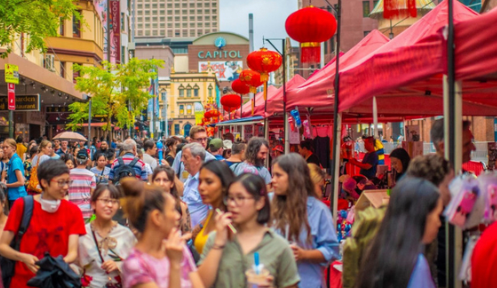 “该死的亚洲脸!”中国留学生除夕夜遇袭,遭辱骂推搡!使馆发提醒