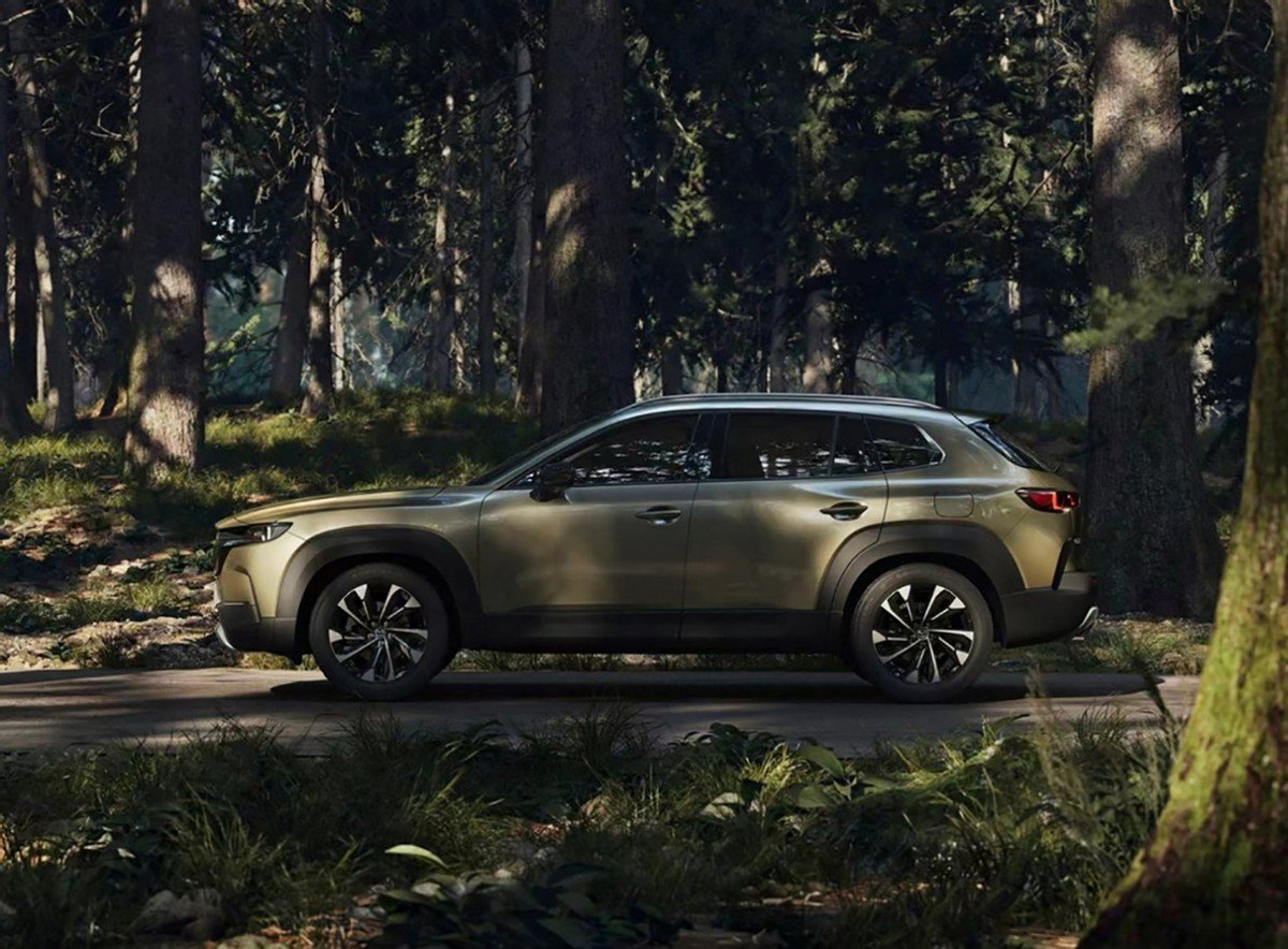 空间短板补齐 动力没变 马自达CX-50行也选哪个版本最划算?