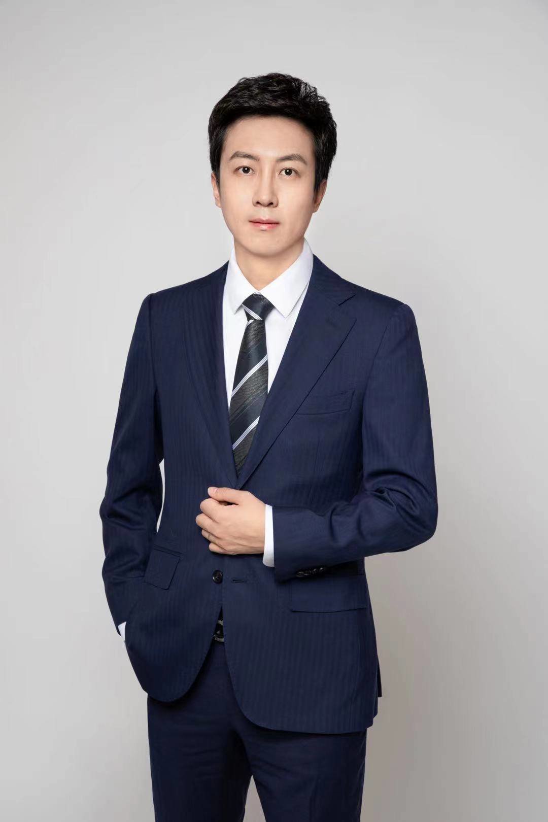 2023物业论坛丨新希望服务李红佳：坚定民生定位，强化深耕成都战略（即墨民生论坛）新希望服务物业排名，