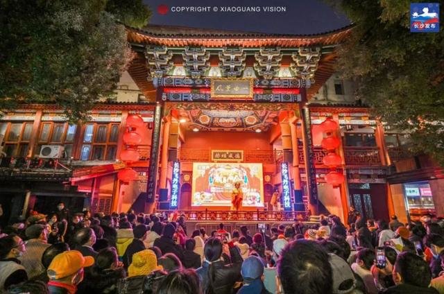春节期间的火宫殿。图/长沙发布
