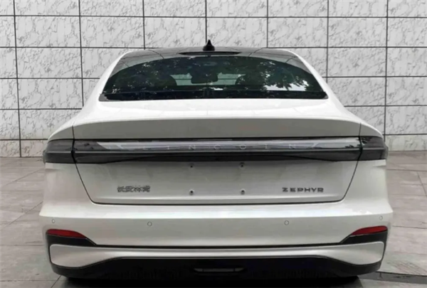 美系车也有低油耗:全新林肯Z混动版发布 比亚迪同款电池