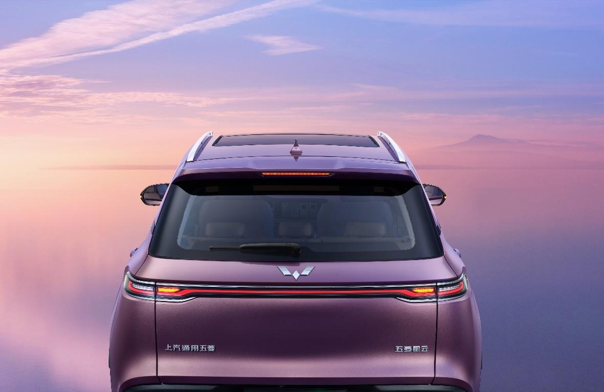 不插电的混动 五菱星云官图发布 我出个价8.99万交个朋友