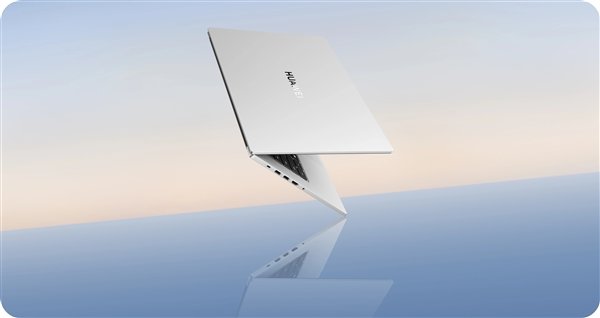 全新“擎云”诞生!华为商用笔记本整明白了:天线独一无二