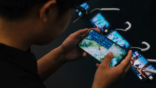 直播收入排行_每股收益榜|2023第一季度网红直播企业TOP20排行榜一览!(2)