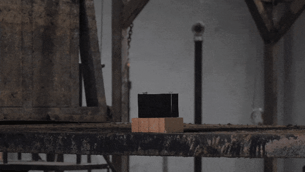 远超国标!五菱神炼电池硬核测试:同一电池包挑战“铁人三项”