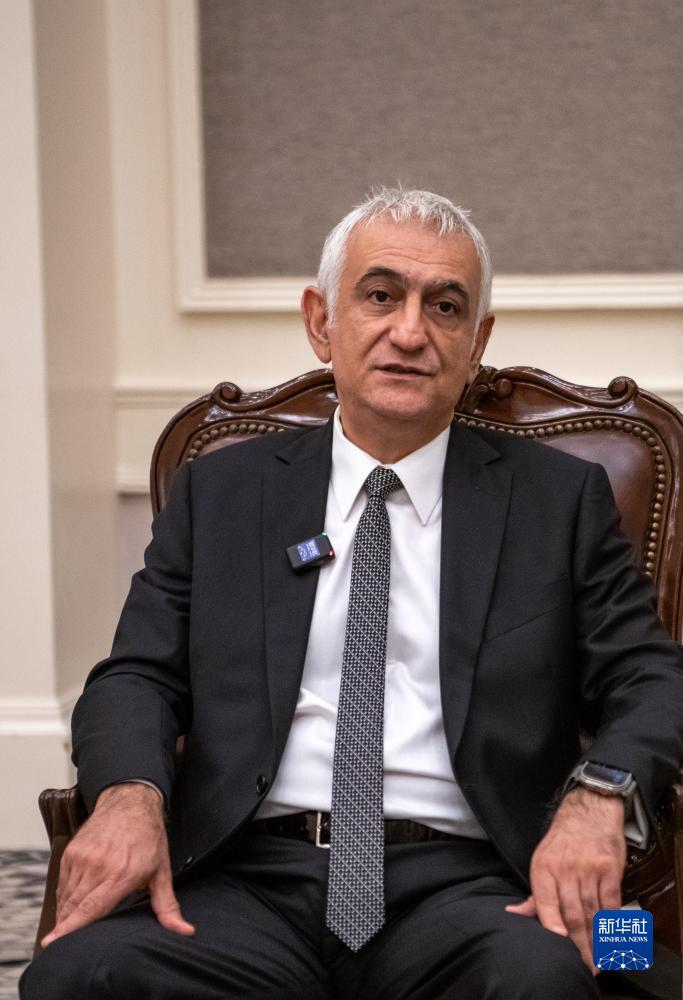 10月11日,土耳其文化和旅游部宣传总局局长蒂穆钦·居莱尔在土耳其伊斯坦布尔接受新华社记者采访。新华社记者 邬惠我 摄