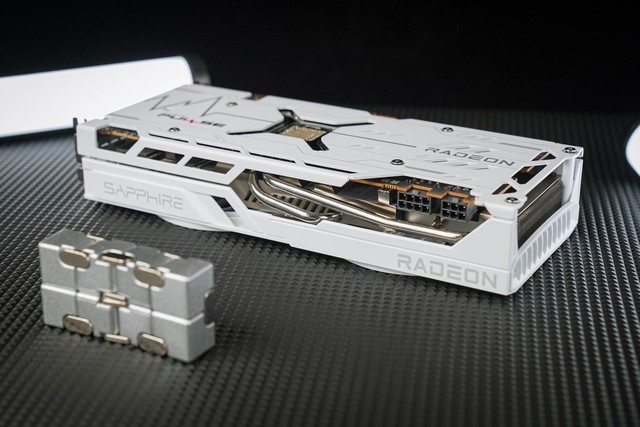 蓝宝石RX 6750 GRE极地版显卡评测 一张优秀的准2K显卡