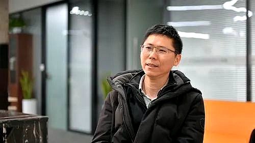 ▲周祥东认为，ChatGPT生成内容的真实性和准确性，可能还需要人来审核。图片来源：视觉重庆