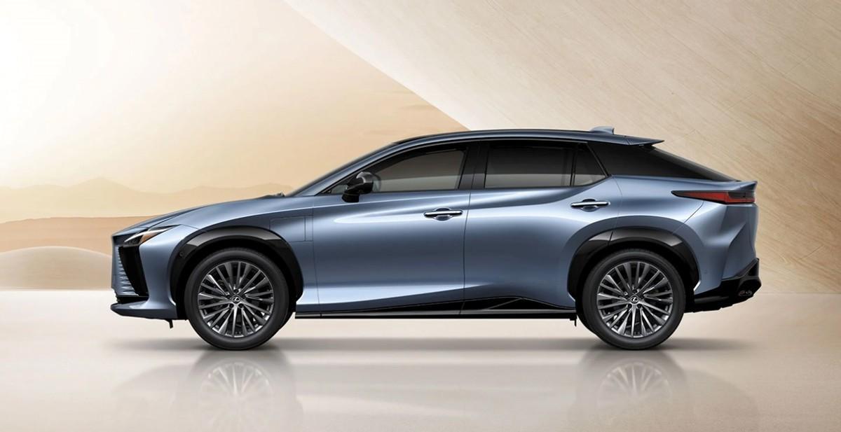 更便宜的雷克萨斯RZ来了 35.59万元买bZ4X换壳 值得吗?