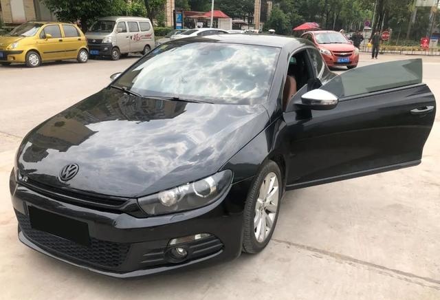 姿态拿捏得很完美的大众尚酷,是从汽配风一路玩过来的_凤凰网汽车