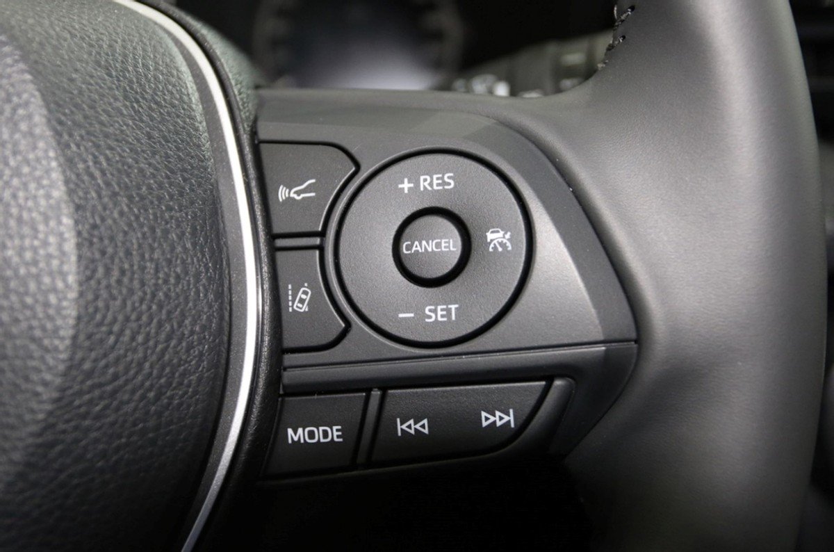 探店新RAV4荣放:全能超进化!北美探险版来了!玩的就是野!