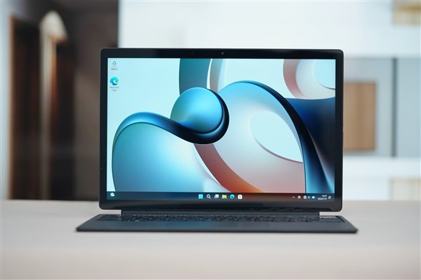 小米首款二合一笔记本!小米笔记本12.4图赏