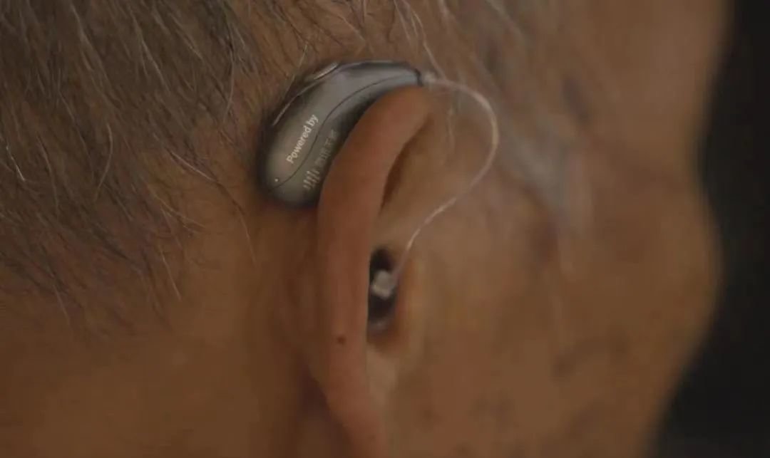 ▲挚听(腾讯天籁 inside)助听器