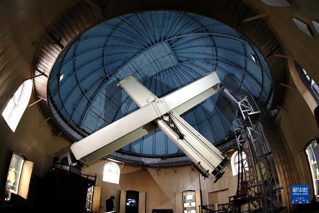 2月24日拍摄的上海佘山天文台“镇台之宝”——40厘米双筒折射望远镜。