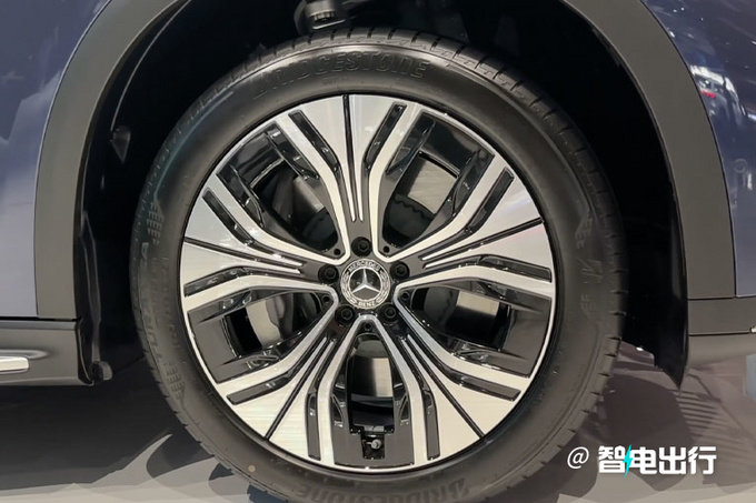 奔驰EQE SUV接受预订5月27日上市 预计50万起售-图4