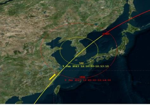 韩国科学技术信息通信部公开的美国地球辐射监测卫星残骸坠落轨迹预测图。 图自韩媒