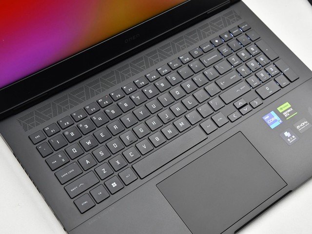 OMEN暗影精灵9评测:诚意满满的性价比神机