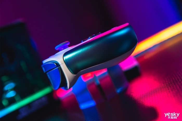 OneXPlayer飞行家F1掌机评测:移动游戏利器,《赛博朋克2077》流畅玩