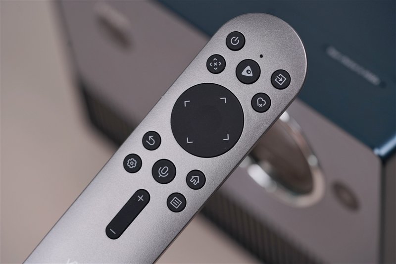 色彩亮度我都要!Vidda C1S评测:三色激光画质优秀 同亮度碾压单激光