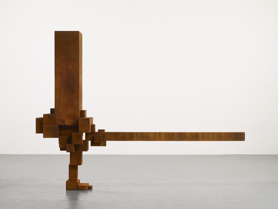 Antony Gormley, BUNCH, 2010, Cast iron, 183 x 242 x 48.8 cm Photograph by Stephen White, London © the artist