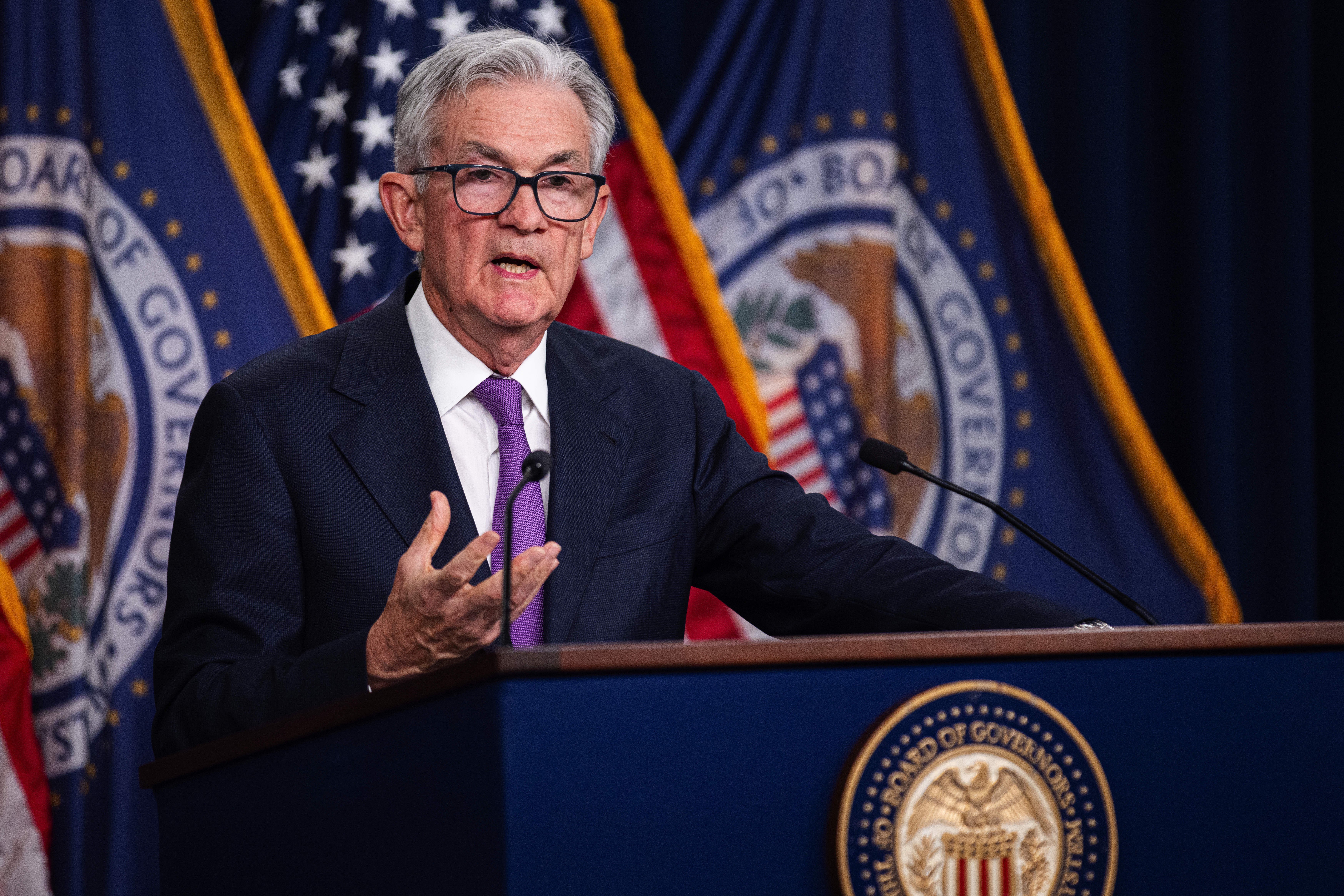 多国经济学家认为美国高利率政策拖累世界经济_凤凰网