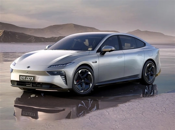 剪刀门不值钱了!东风eπ 007官图发布:增程、纯电全都有