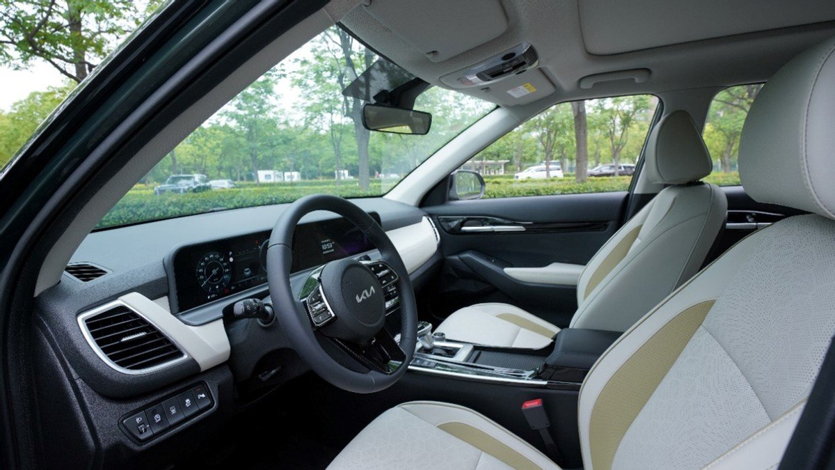 争夺年轻人的选票 实力很重要 起亚赛图斯对比本田XR-V