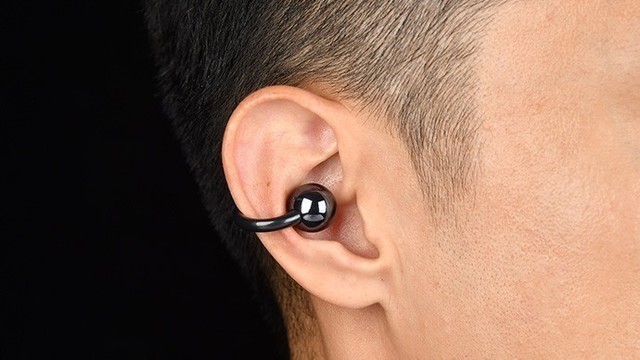 华为FreeClip耳夹耳机评测:智能首饰时尚百搭,解锁开放式耳机新玩法