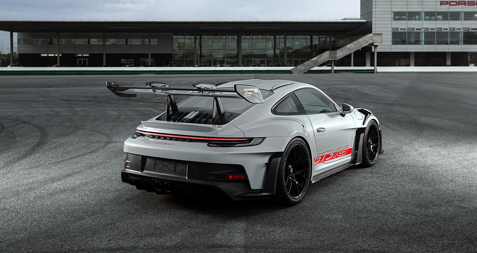 300. 9992万元 今晚做梦的素材有了 全新911 GT3 RS售价公布