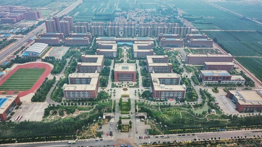 衡水中学。/图虫创意